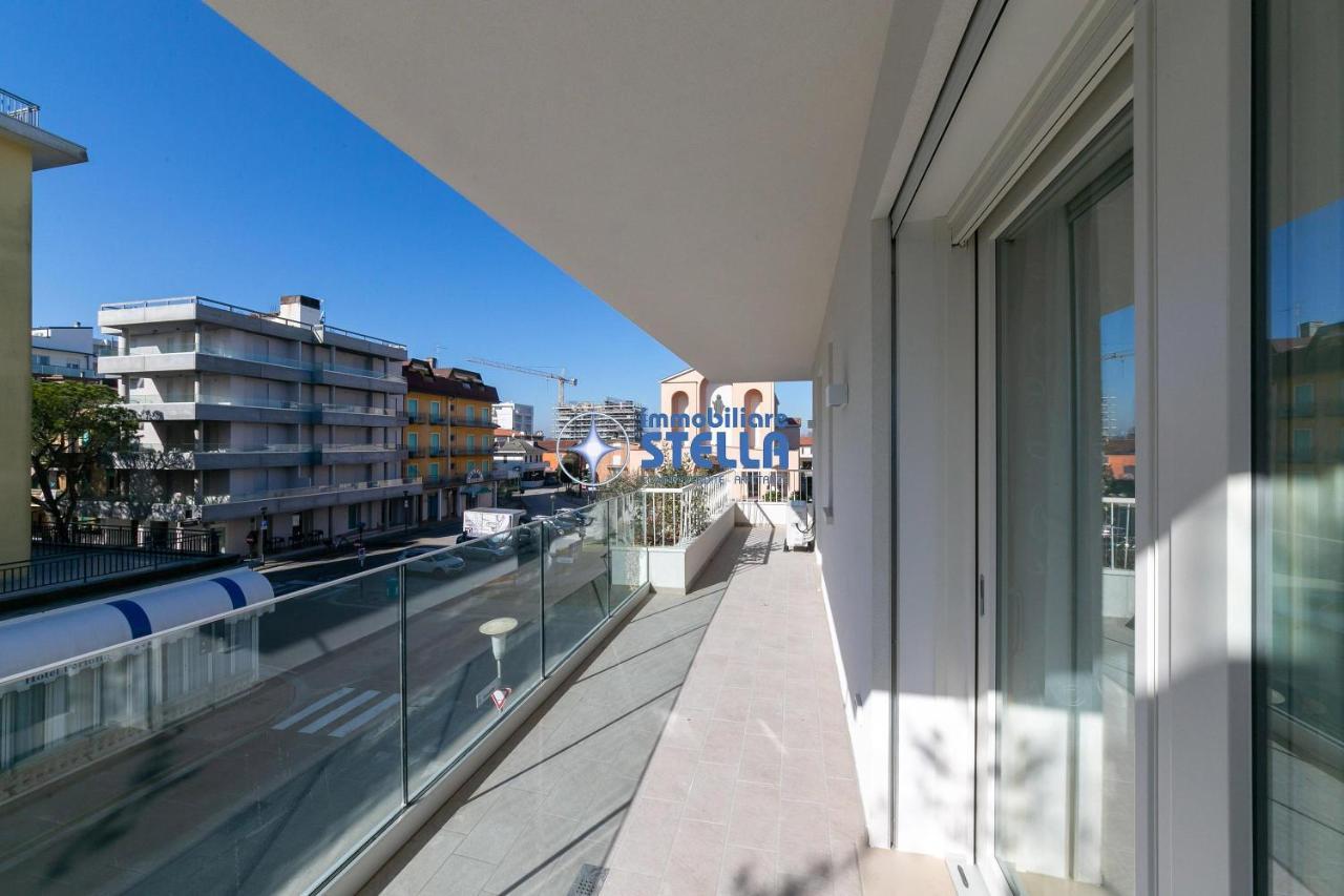 Condominio Medusa Lido di Jesolo Eksteriør billede